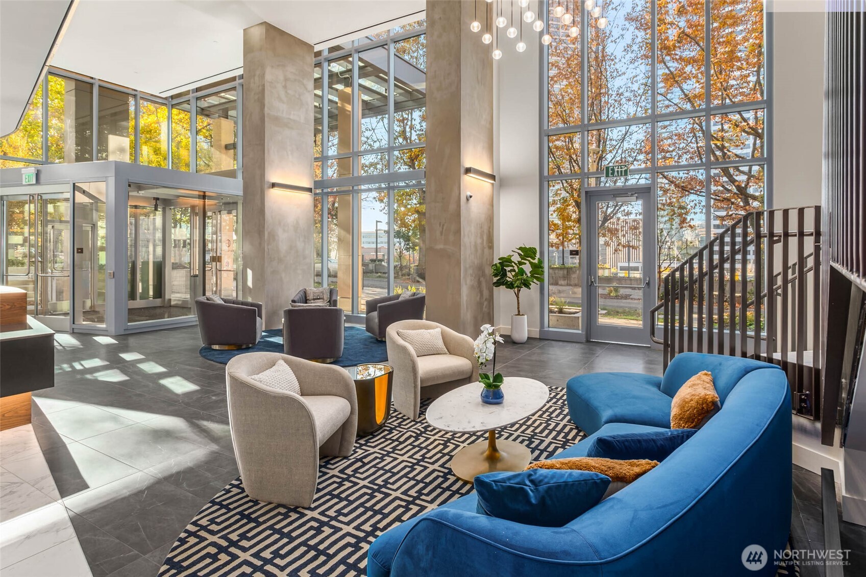 800 Columbia Street, Unit 2602 Seattle, WA 98104 - Photo 31 of 40