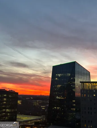 $349,999 | 950 West Peachtree Street Northwest, Unit 1702, Atlanta, GA 30309