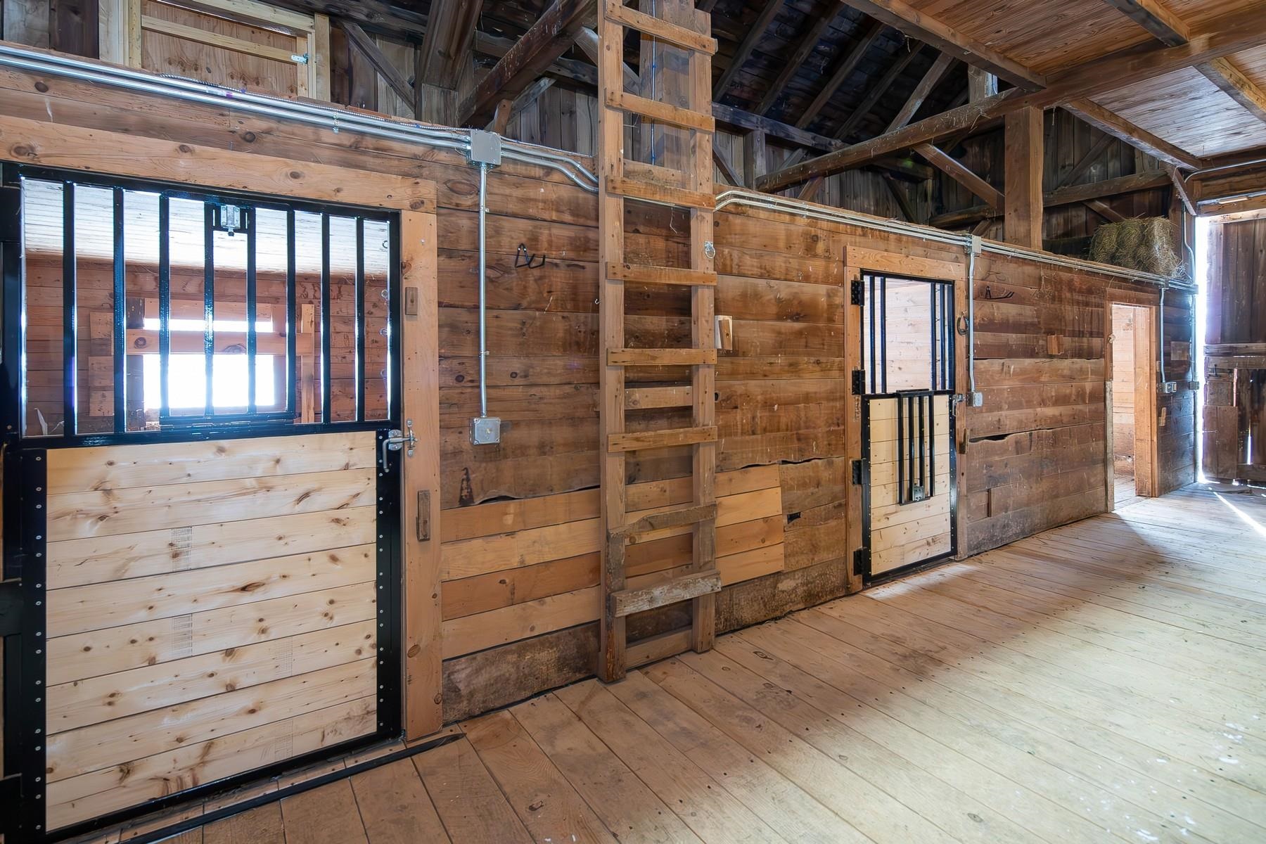 1088 Goat Farm Road Pittsford, VT 05763 - Photo 6 of 55