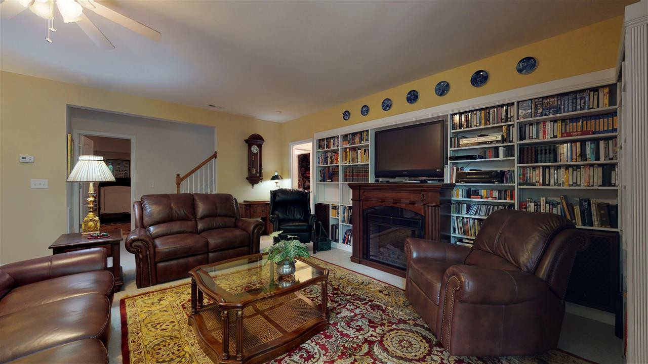 4617 Zaldivar Way Raleigh, NC 27612 - Photo 15 of 30 Photo 15