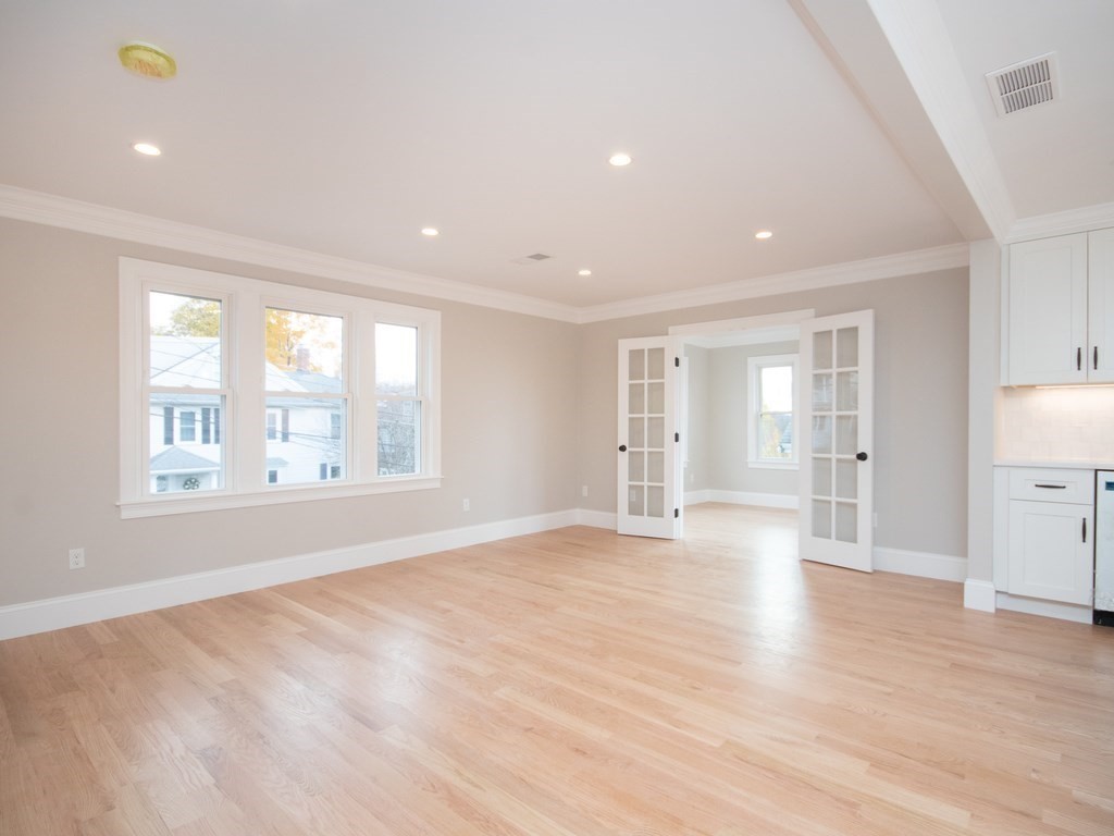 67 Bradford Road, Unit 2 Watertown, MA 02472 - Photo 12 of 42 Gallery Image 12