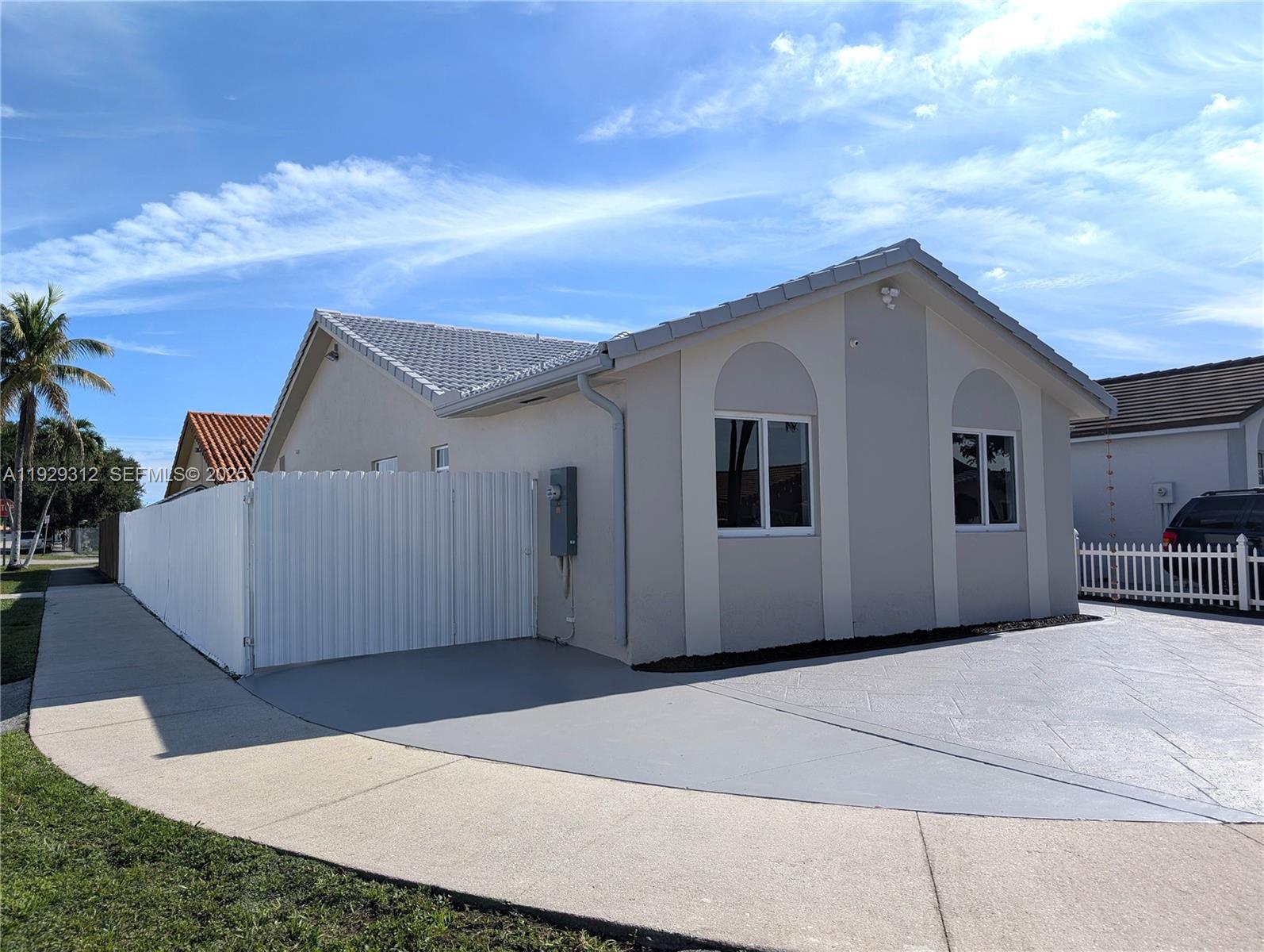 7199 West 30th Court Hialeah, FL 33018 - Photo 4 of 25