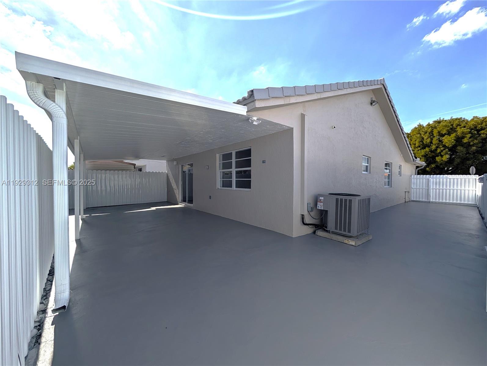 7199 West 30th Court Hialeah, FL 33018 - Photo 7 of 25