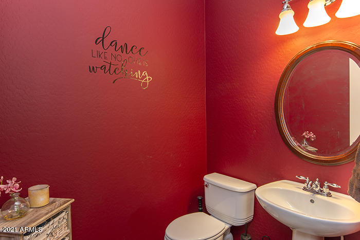 1941 West Davis Road Phoenix, AZ 85023 - Photo 16 of 24 Powder Room