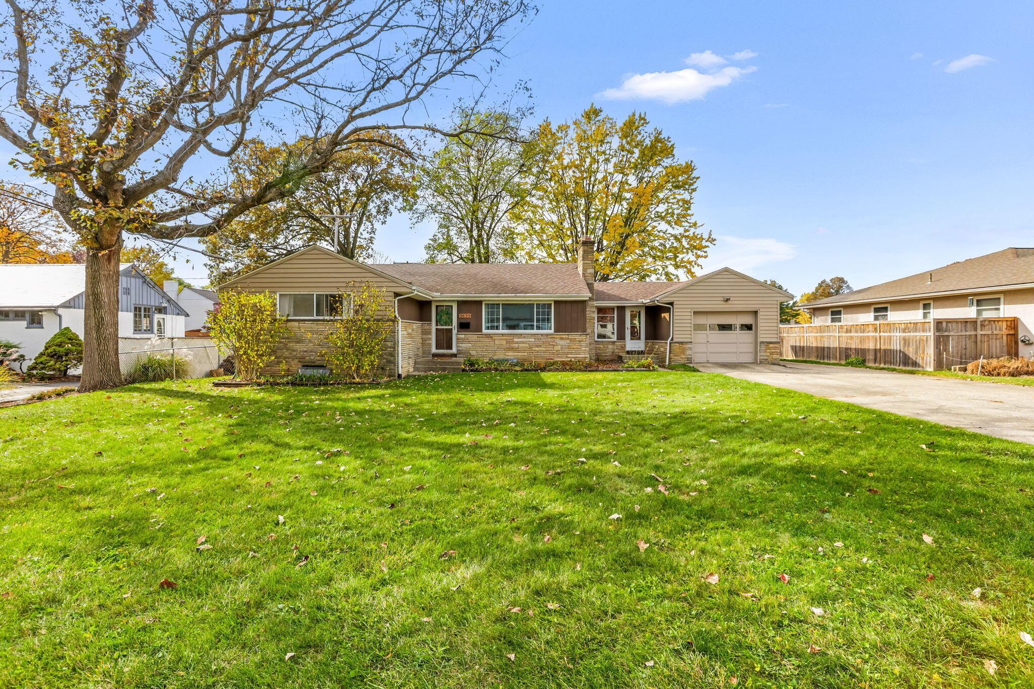 3833 Maize Road Columbus, OH 43224 - Photo 60 of 62 63-web-or-mls-939A9554