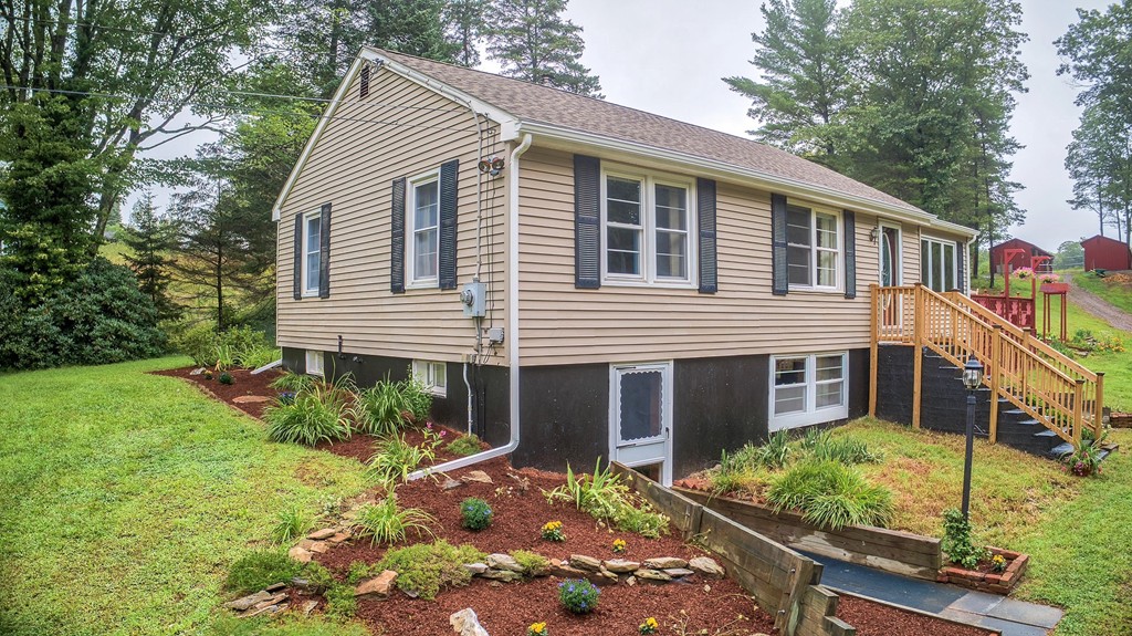 136 Glenwood Road Rutland, MA 01543 - Photo 1 of 30