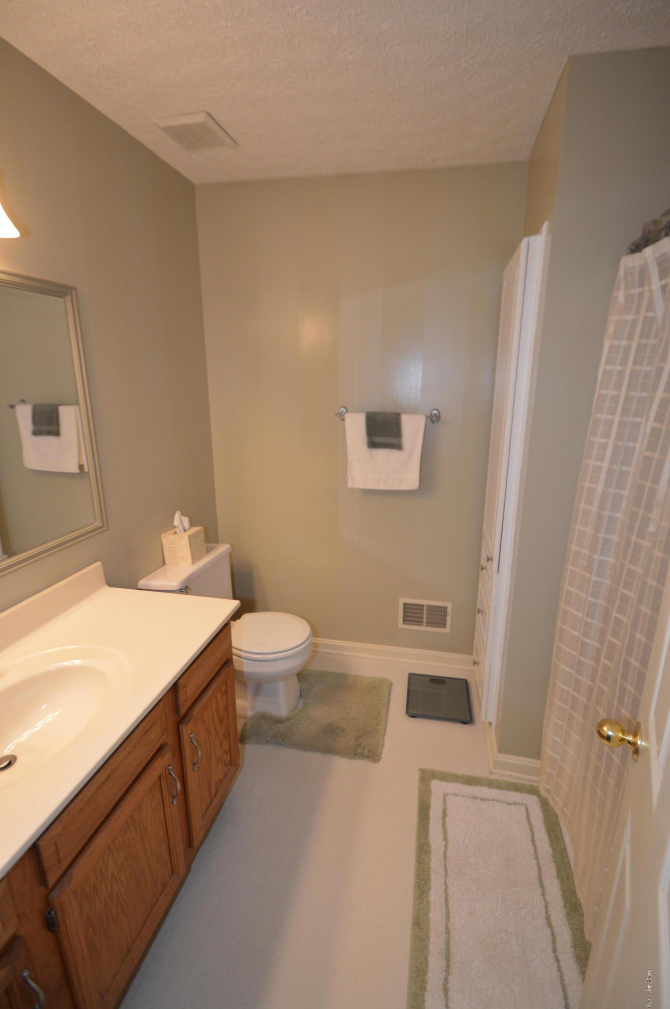 406 Old Towne Road Louisville, KY 40214 - Photo 40 of 49 406 Old Towne Road (52)