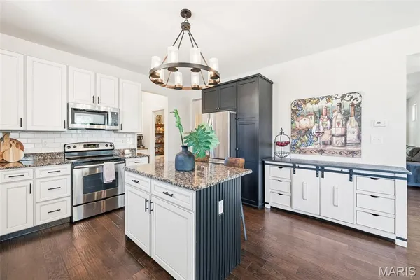 $665,000 | 3520 Canal Street, St. Charles, MO 63301