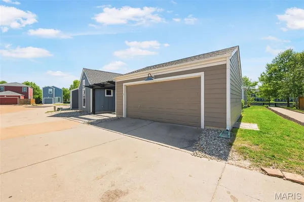 $665,000 | 3520 Canal Street, St. Charles, MO 63301