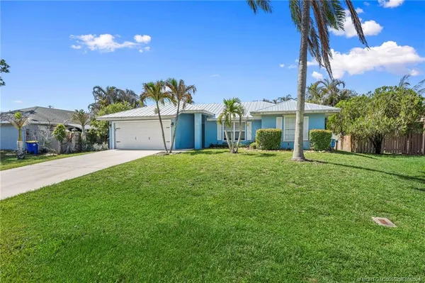 $479,000 | 984 Northwest 16th Place, Stuart, FL 34994