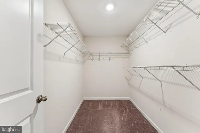 $4,200 | 43422 Robey Square, Ashburn, VA 20148