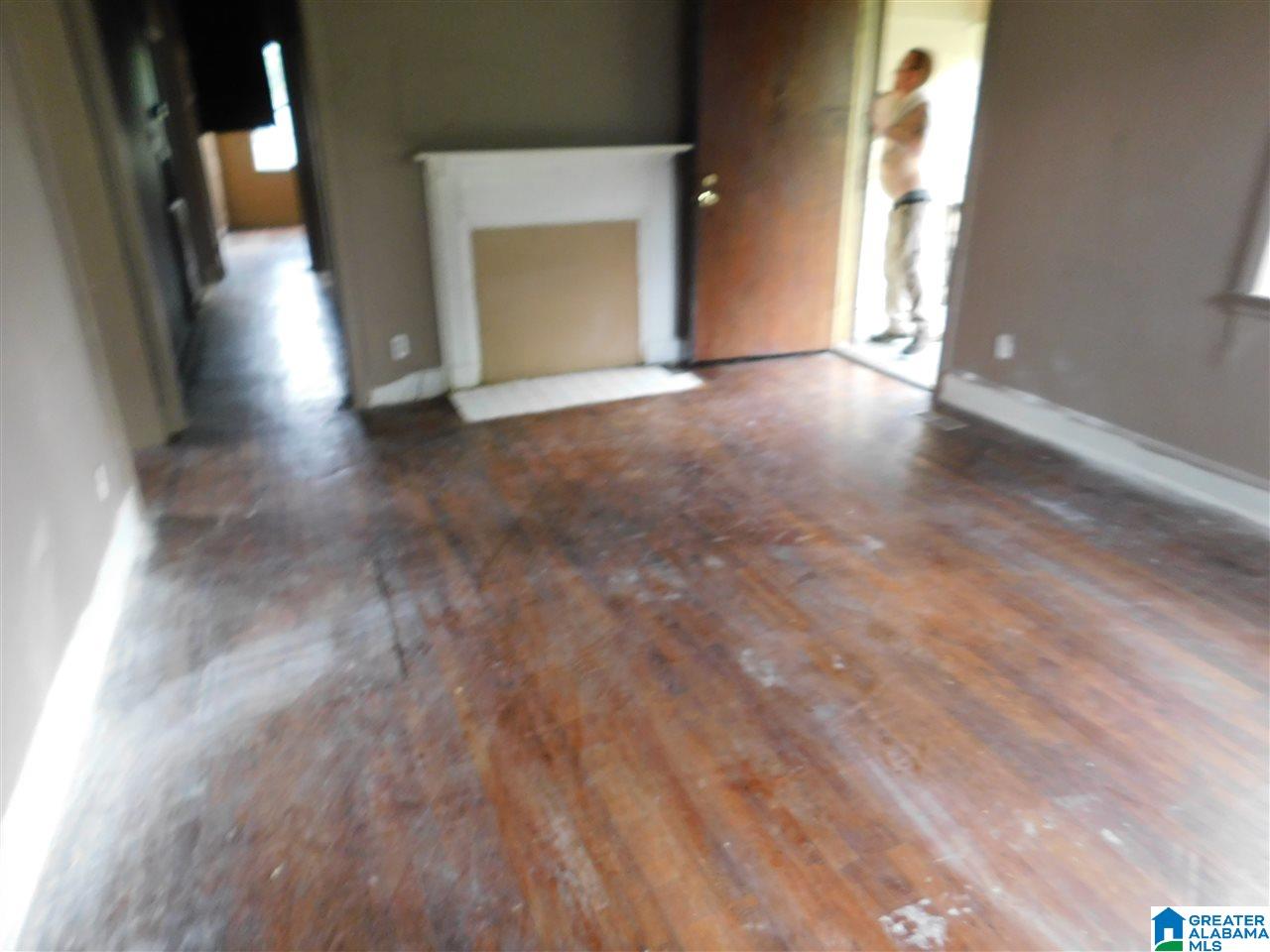 300 22nd Street Southwest Birmingham, AL 35211 - Photo 8 of 18