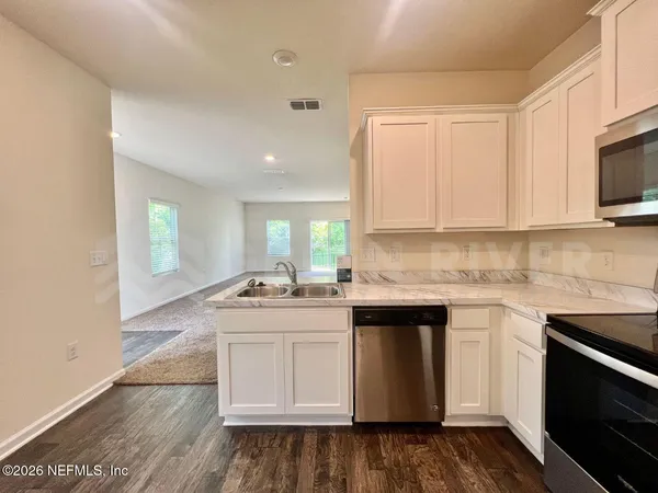 $1,850 | 294 Aralia Lane, Jacksonville, FL 32216