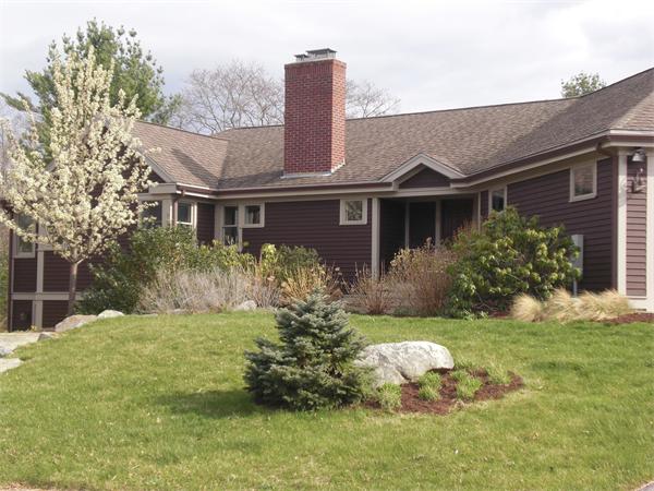 9 Bray Street Gloucester, MA 01930 - Photo 1 of 19 front view of a house with a yard