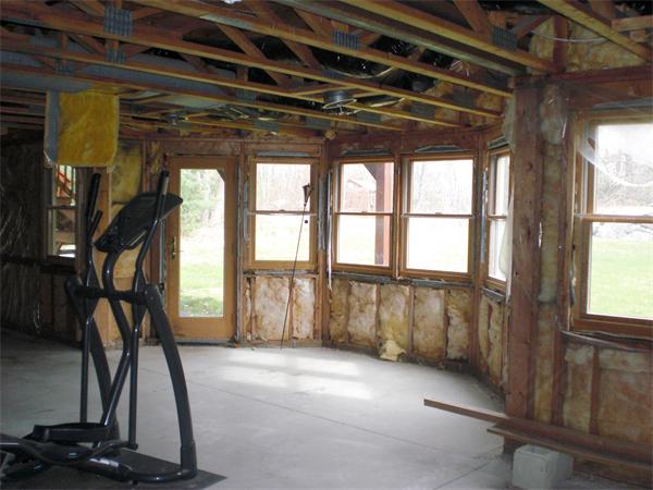 9 Bray Street Gloucester, MA 01930 - Photo 15 of 19 a view of a room with gym equipment
