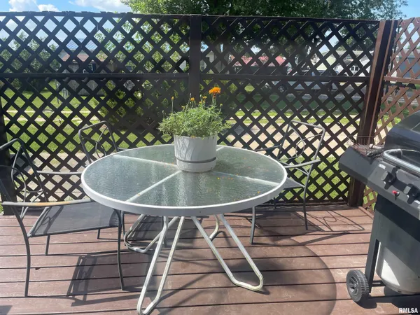 $55,000 | 1601 East Jackson, Unit 225, Macomb, IL 61455