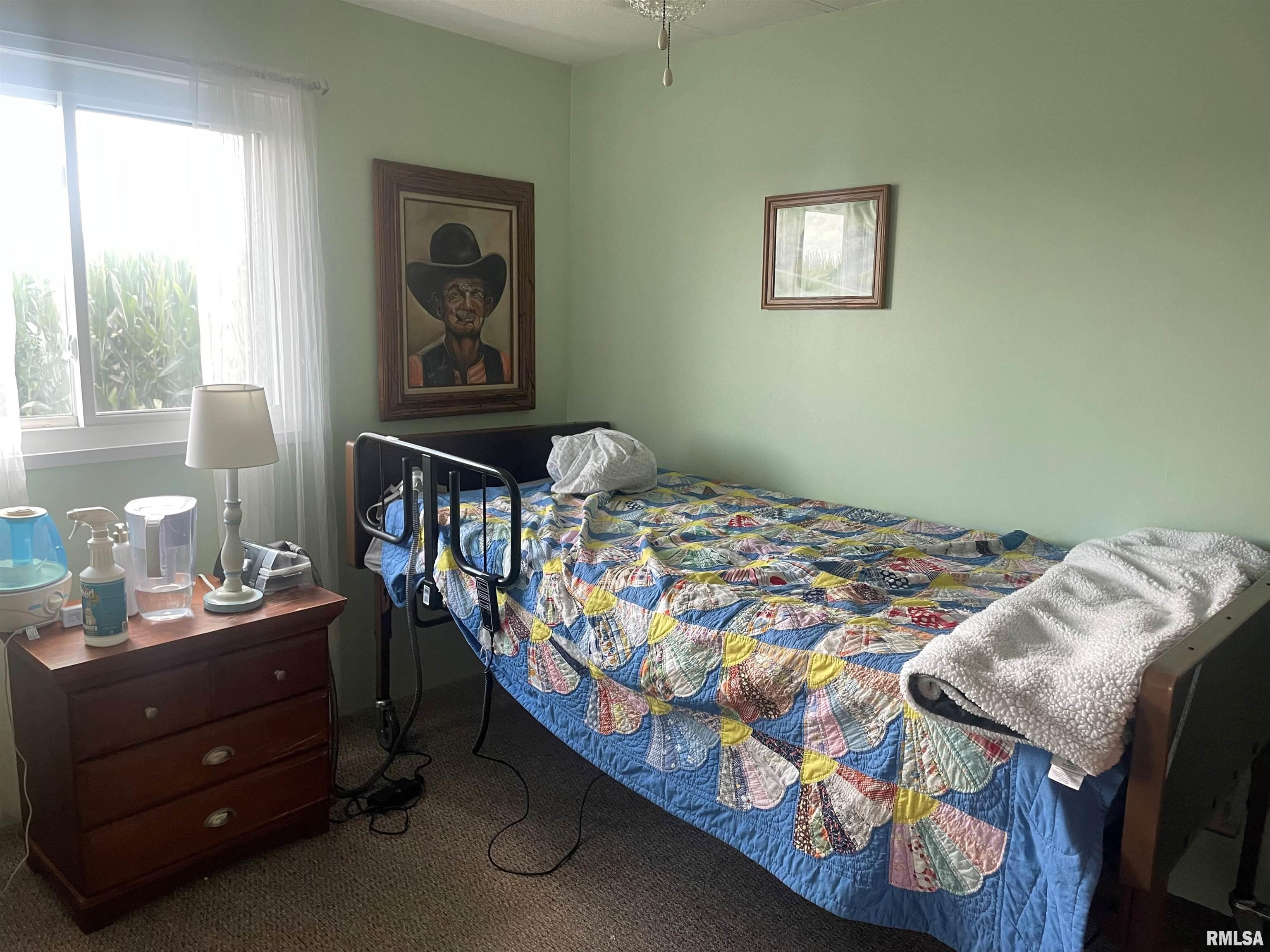 1601 East Jackson, Unit 225 Macomb, IL 61455 - Photo 8 of 10