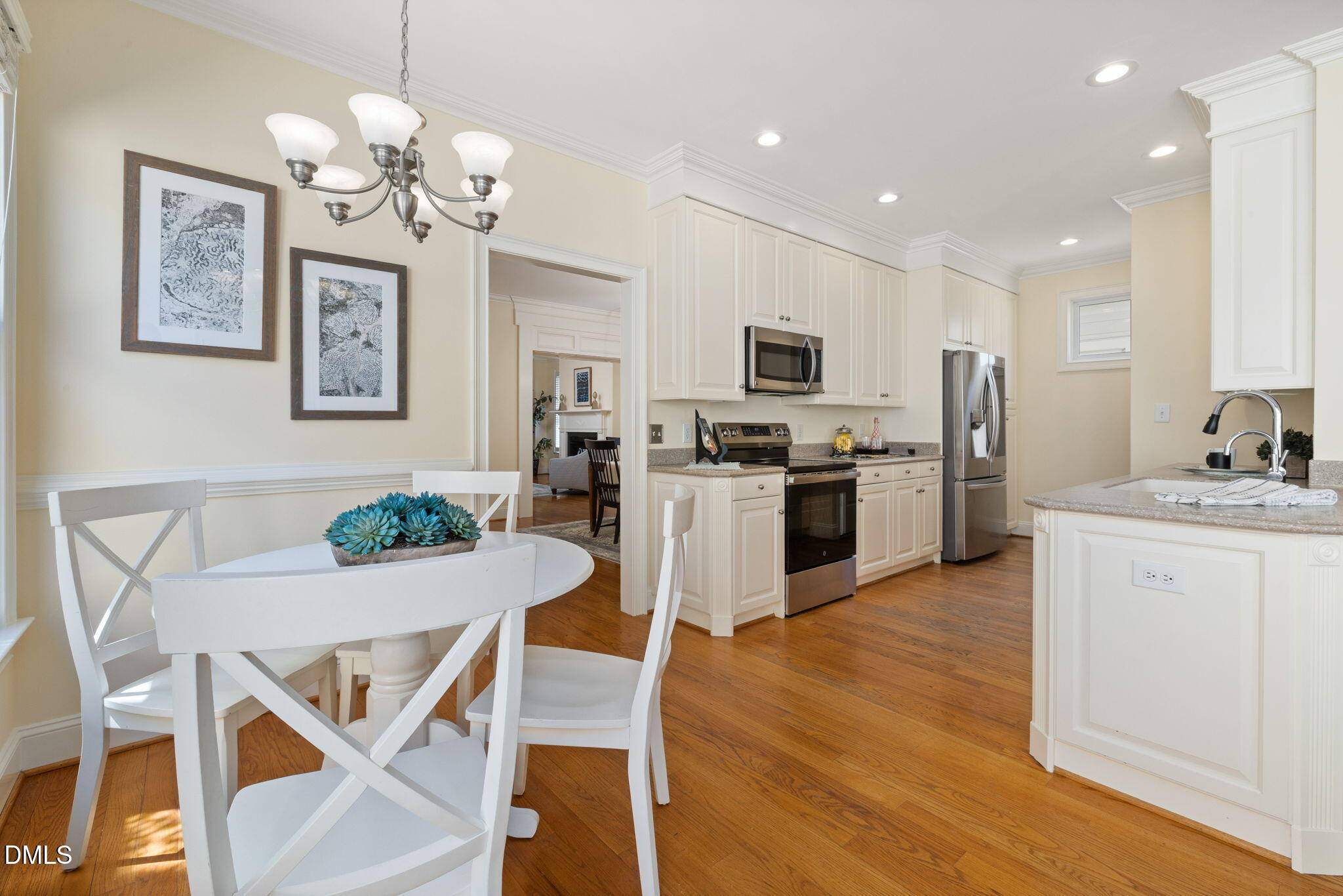 7816 Madison Park Lane Raleigh, NC 27615 - Photo 10 of 56 18-web-or-mls-DX3A7505-2