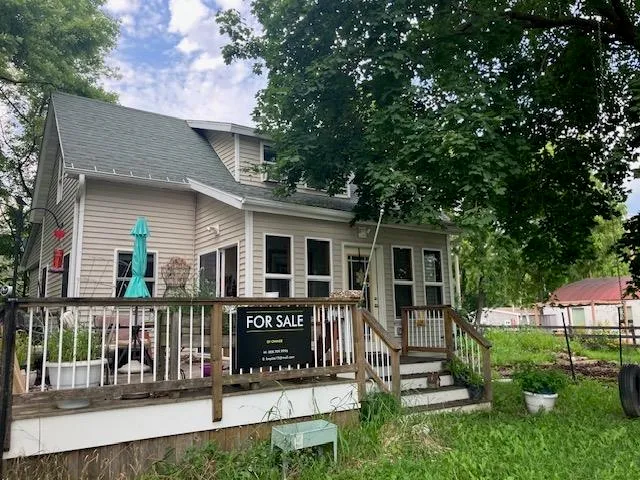 $390,000 | 6908 Paoli Road, Belleville, WI 53508