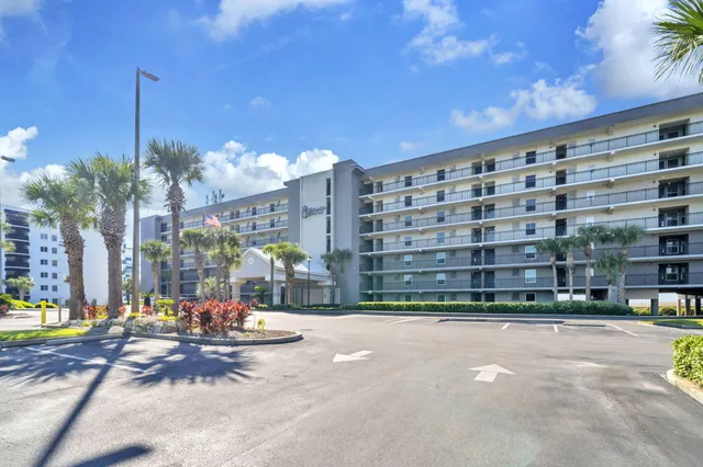 $585,000 | 676 Santa Rosa Boulevard, Unit 1F, Fort Walton Beach, FL 32548