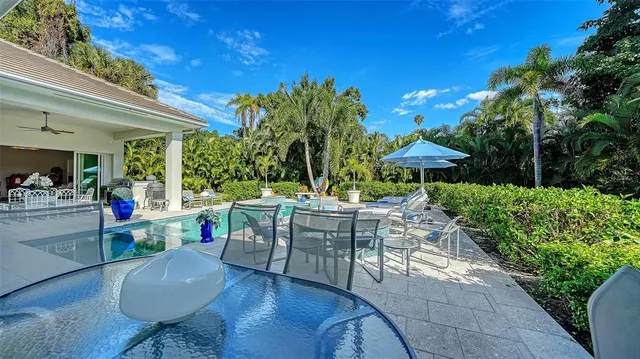 $3,950,000 | 4009 Red Rock Lane, Sarasota, FL 34231