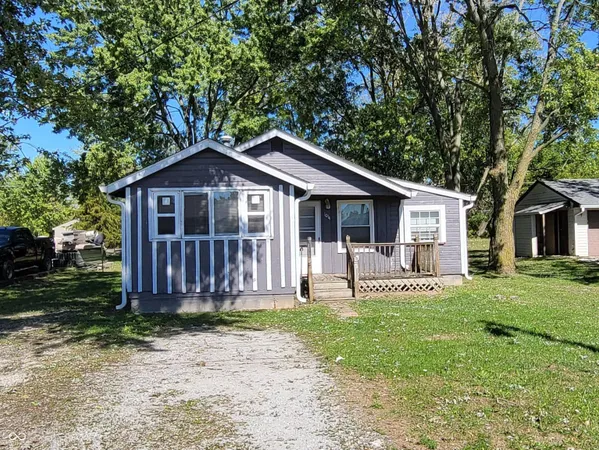 $1,400 | 1014 East 7th Street, Greenfield, IN 46140