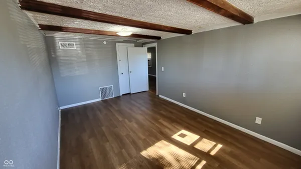 $1,400 | 1014 East 7th Street, Greenfield, IN 46140