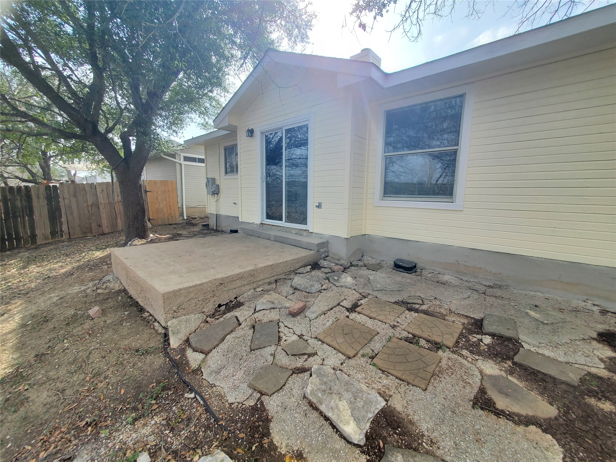 7209 Ritchie Drive Austin, TX 78724 - Photo 30 of 33 a front view of a house with a yard