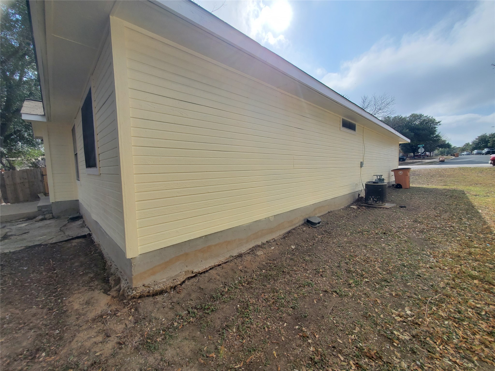 7209 Ritchie Drive Austin, TX 78724 - Photo 31 of 33 a view of a backyard with pathway