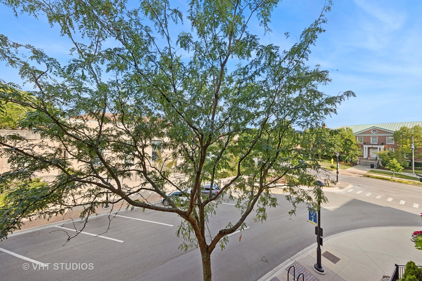 111 North Wheaton Avenue, Unit 306 Wheaton, IL 60187 - Photo 7 of 16