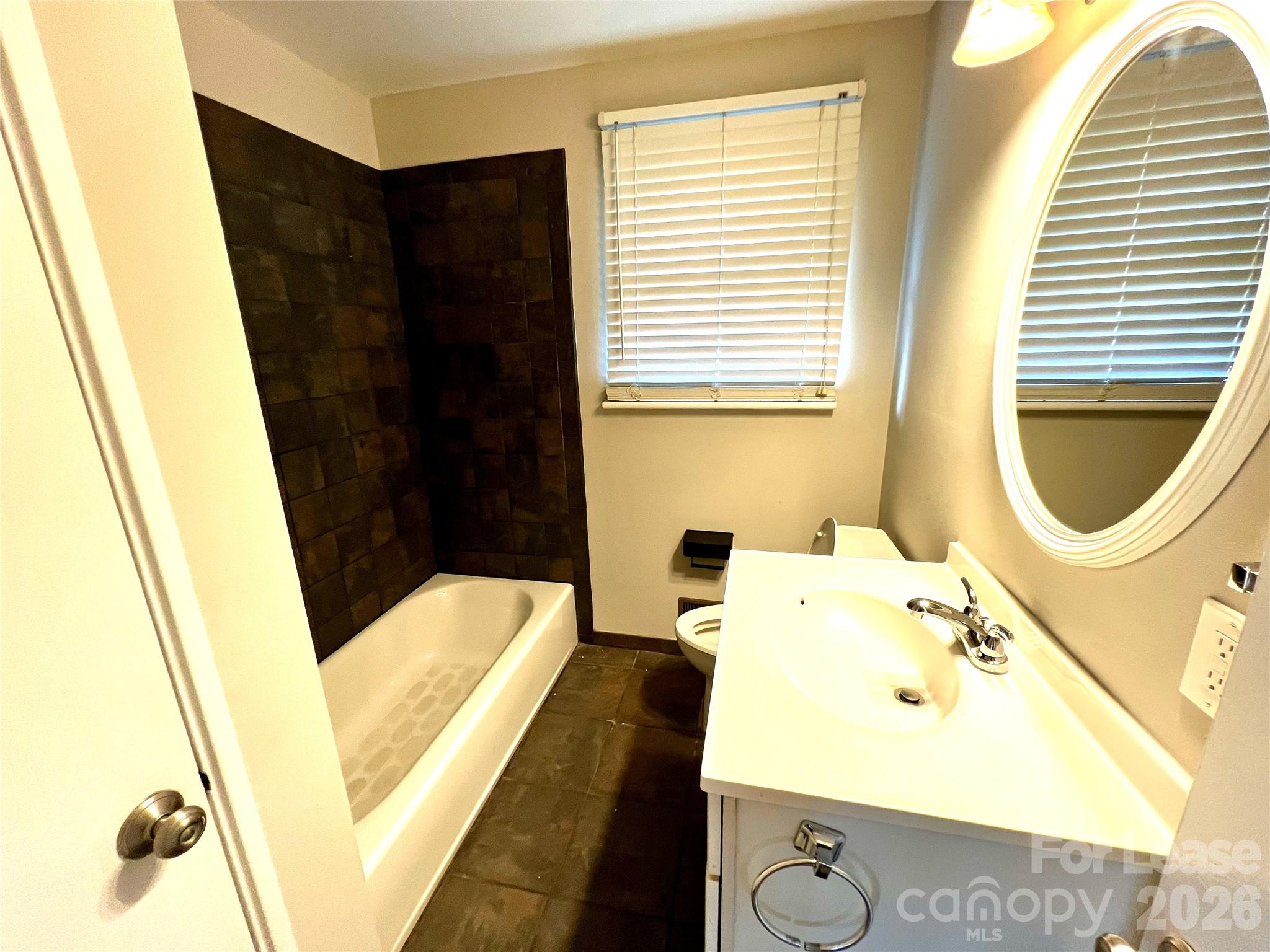 4334 Applegate Road Charlotte, NC 28209 - Photo 11 of 16