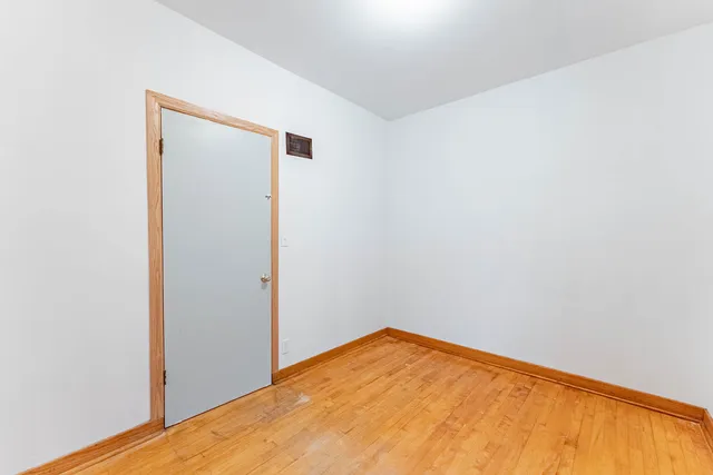 a view of empty room