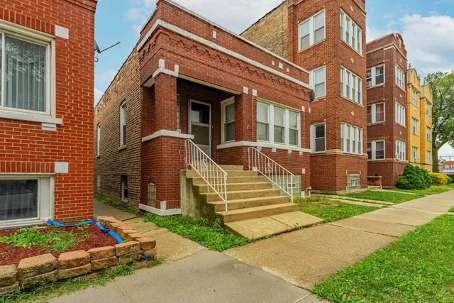 $277,000 | 1951 South Central Avenue, Cicero, IL 60804
