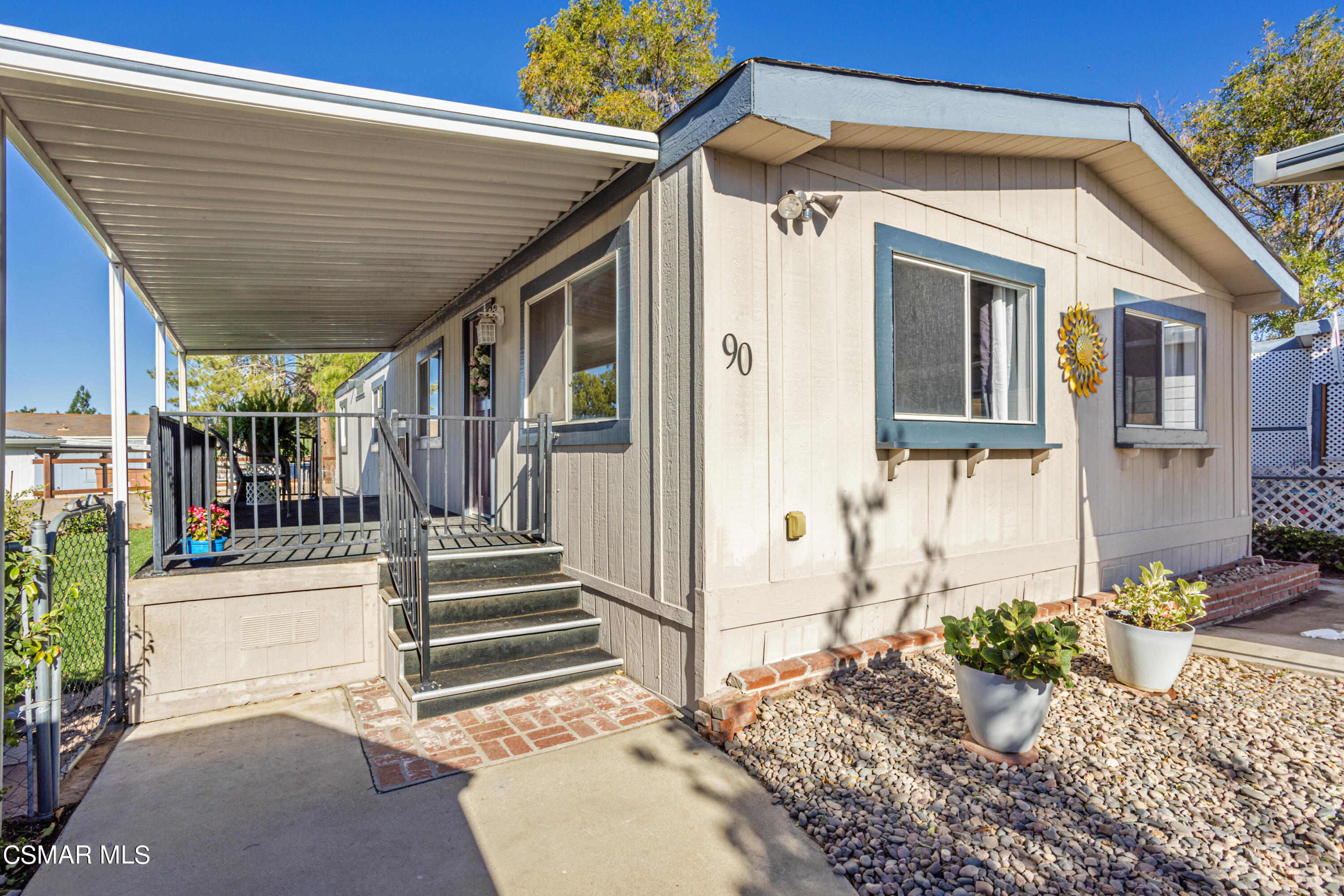 1550 Rory Lane, Unit 90 Simi Valley, CA 93063 - Photo 2 of 25 Rory3