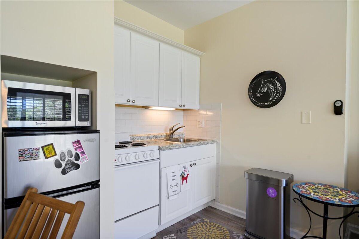 13334 Polo Club Road, Unit 304 Wellington, FL 33414 - Photo 20 of 26 07-DSC_1225