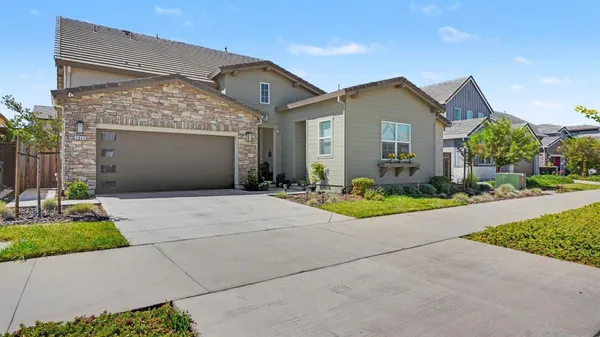 $959,108 | 2840 Wylin Boulevard, Lathrop, CA 95330