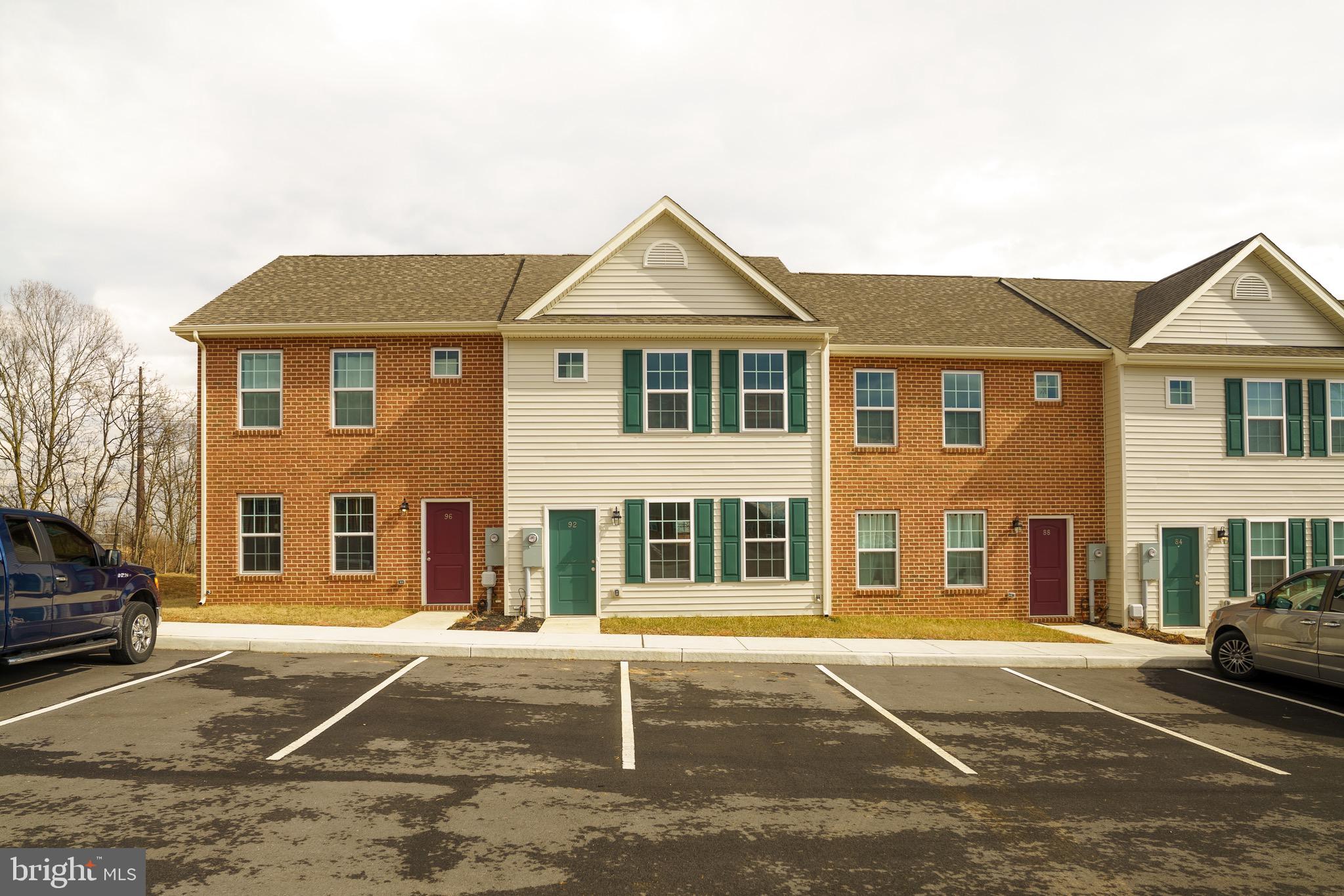 92 T J Jackson Drive Falling Waters, WV 25419 - Photo 2 of 23