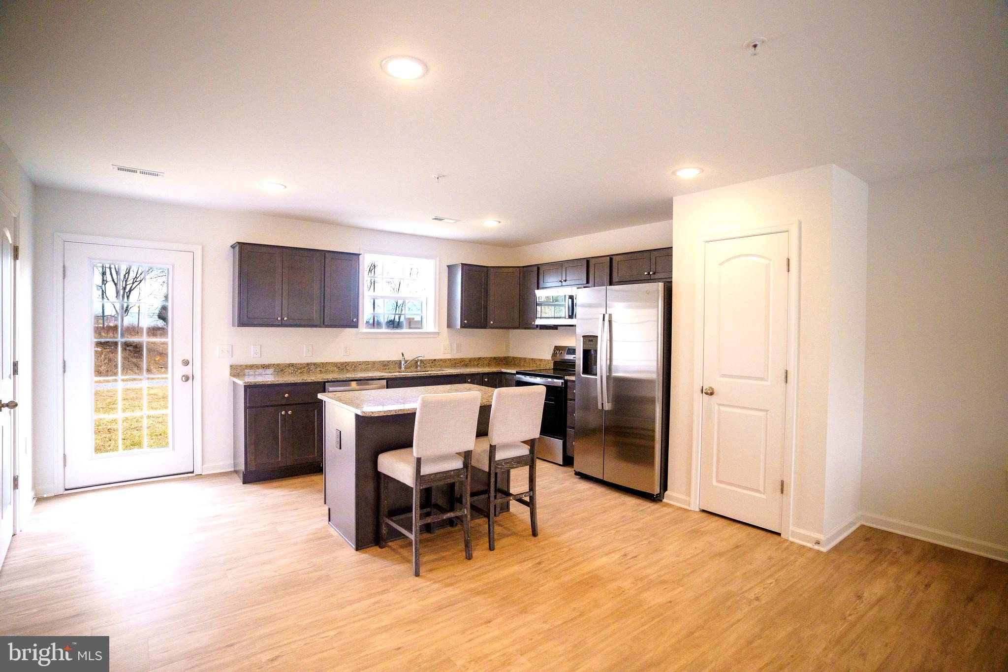 92 T J Jackson Drive Falling Waters, WV 25419 - Photo 6 of 23