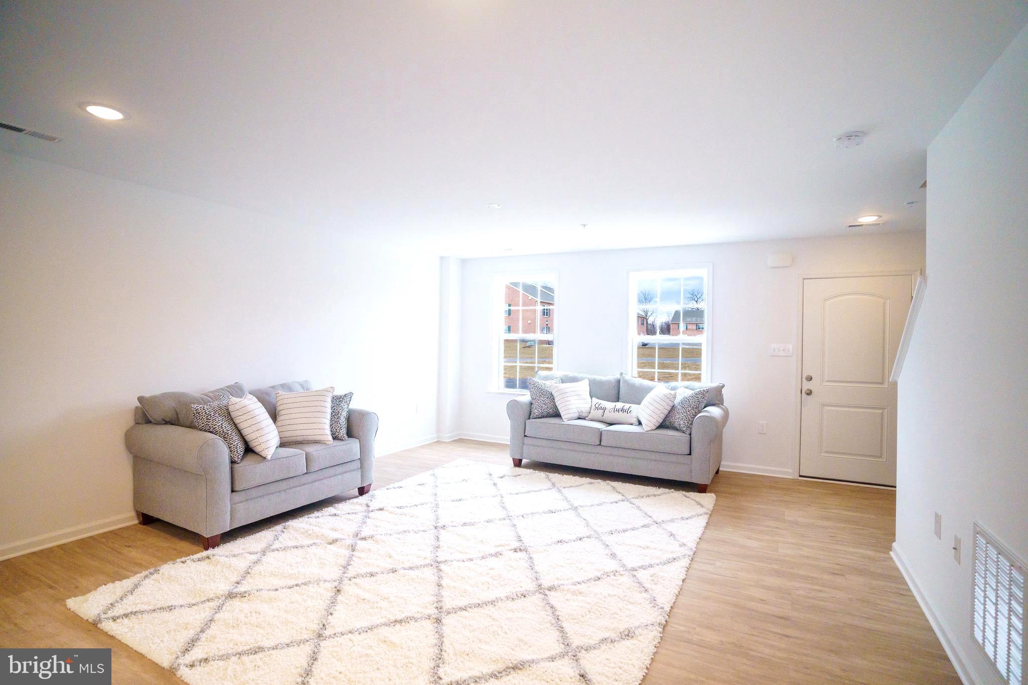 92 T J Jackson Drive Falling Waters, WV 25419 - Photo 9 of 23