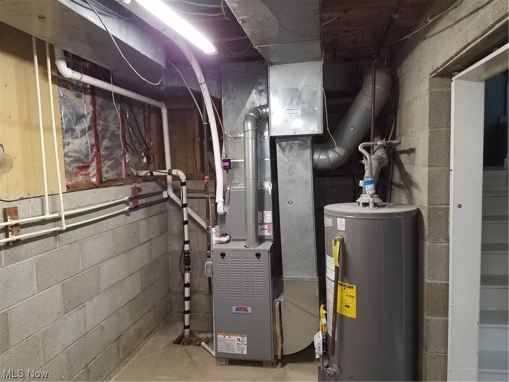 6389 Lear Nagle Road North Ridgeville, OH 44039 - Photo 25 of 35 Utility room