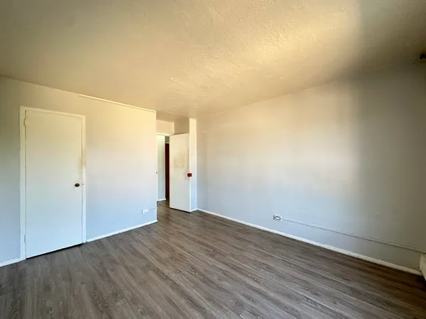 $1,395 | 7333 North Ridge Boulevard, Unit 510, Chicago, IL 60645