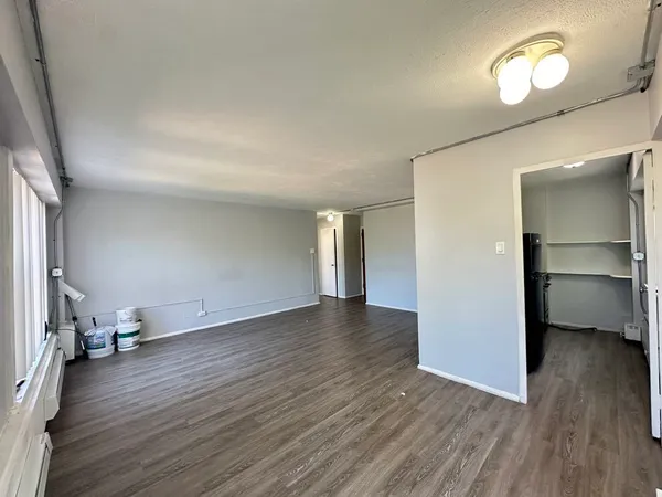 $1,395 | 7333 North Ridge Boulevard, Unit 510, Chicago, IL 60645