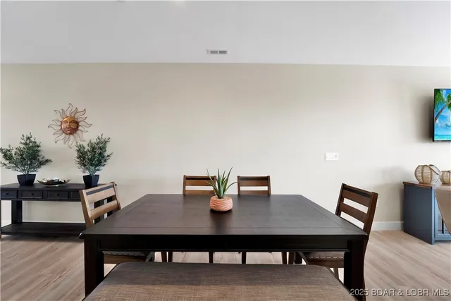 $835,000 | 182 Havens Place Drive, Unit 4H, Lake Ozark, MO 65049