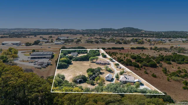 $1,190,000 | 50710 Interstate 10, Comfort, TX 78013