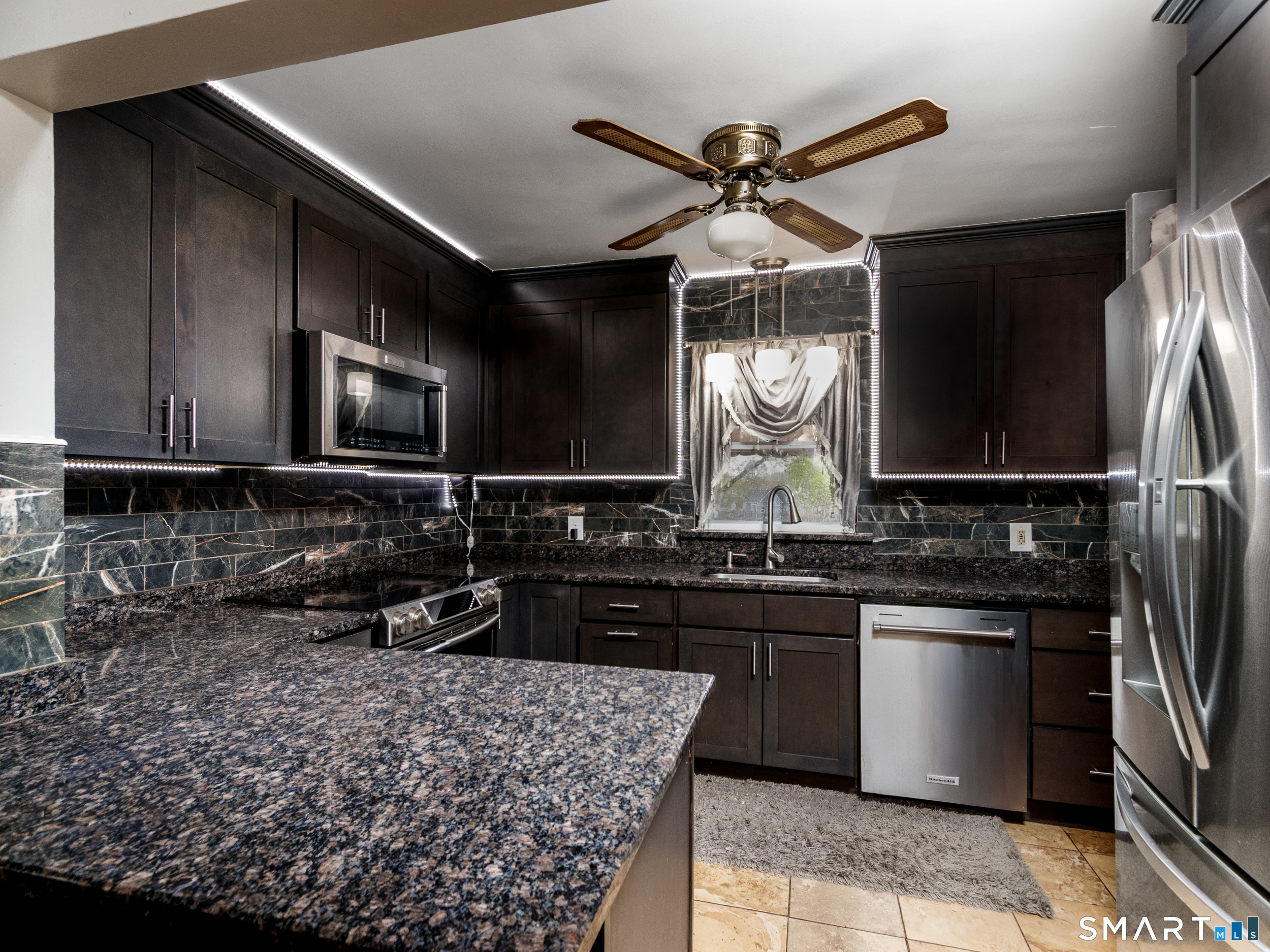 236 Hall Avenue Wallingford, CT 06492 - Photo 24 of 40