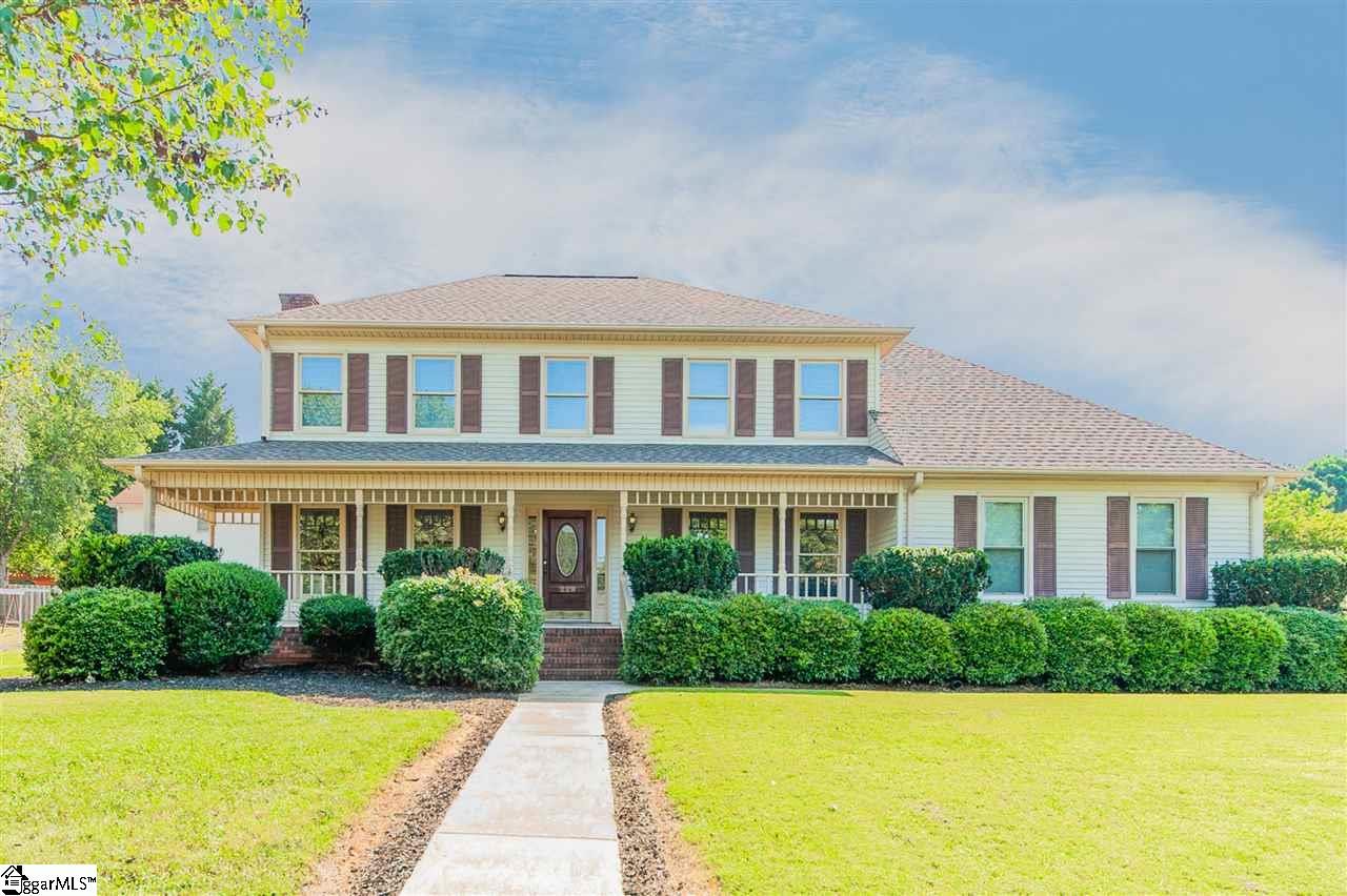 229 Cross Field Road Greenville, SC 29607 - Photo 1 of 36 Gallery Image 1