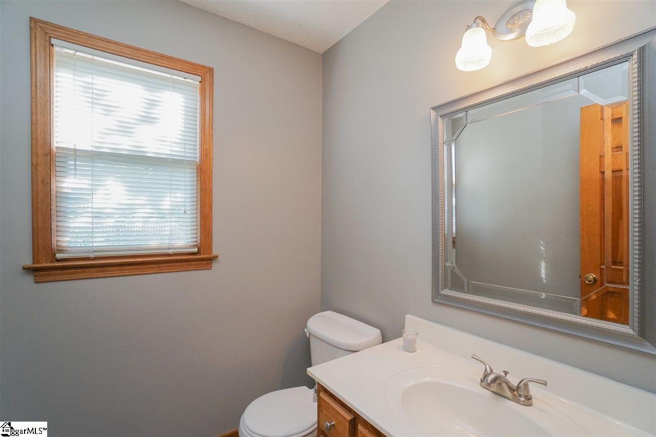 229 Cross Field Road Greenville, SC 29607 - Photo 13 of 36 Gallery Image 13