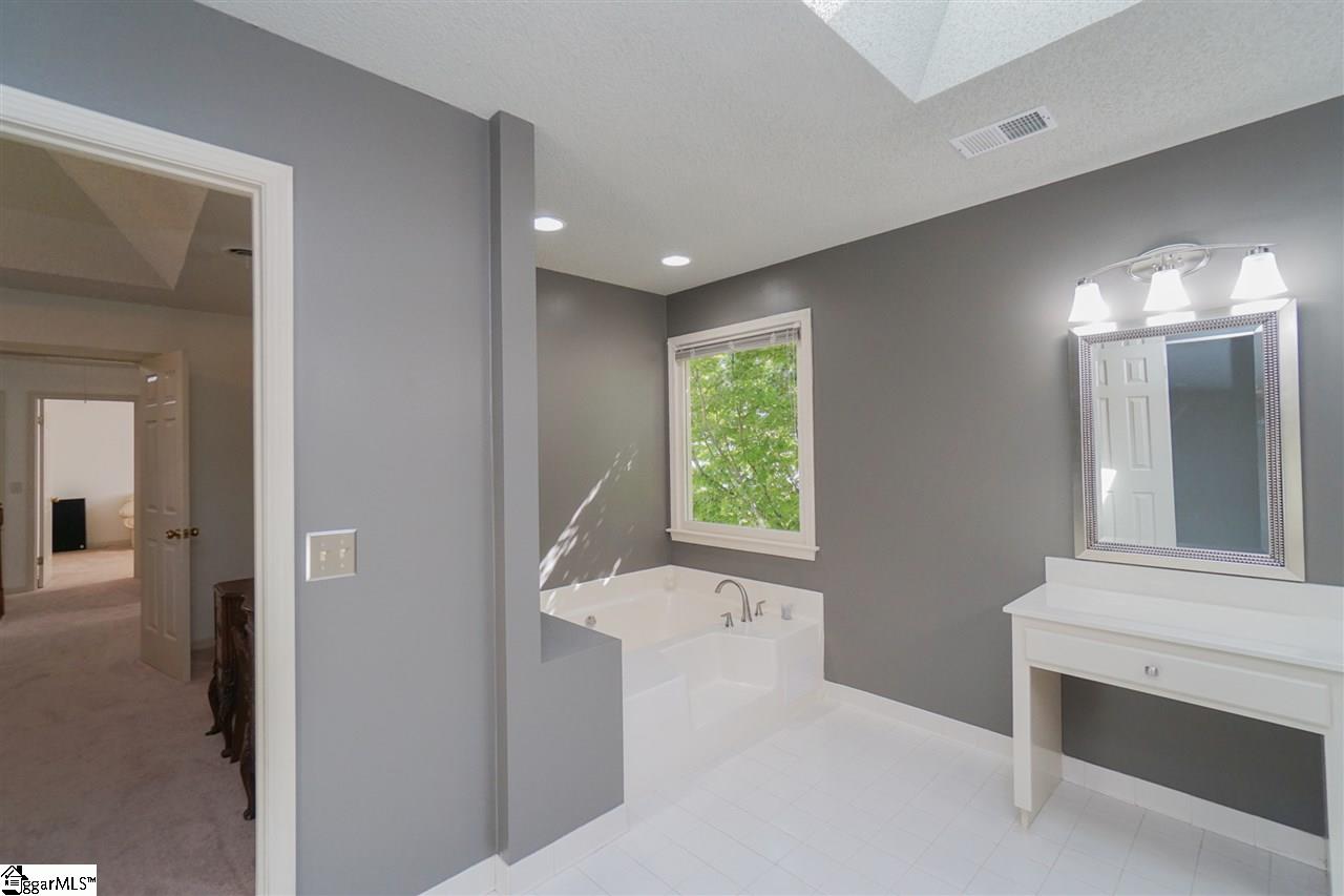 229 Cross Field Road Greenville, SC 29607 - Photo 25 of 36 Gallery Image 25