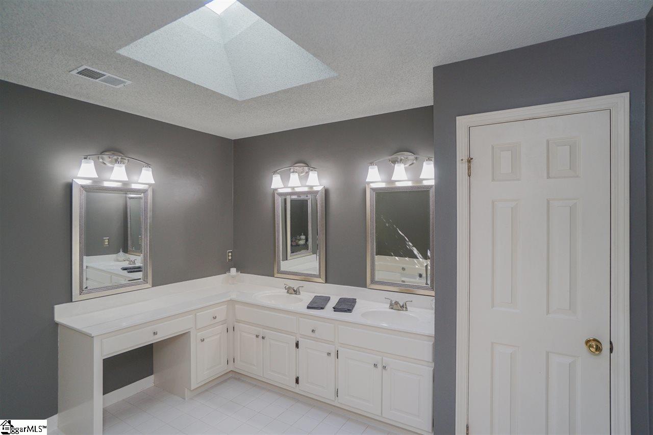 229 Cross Field Road Greenville, SC 29607 - Photo 27 of 36 Gallery Image 27