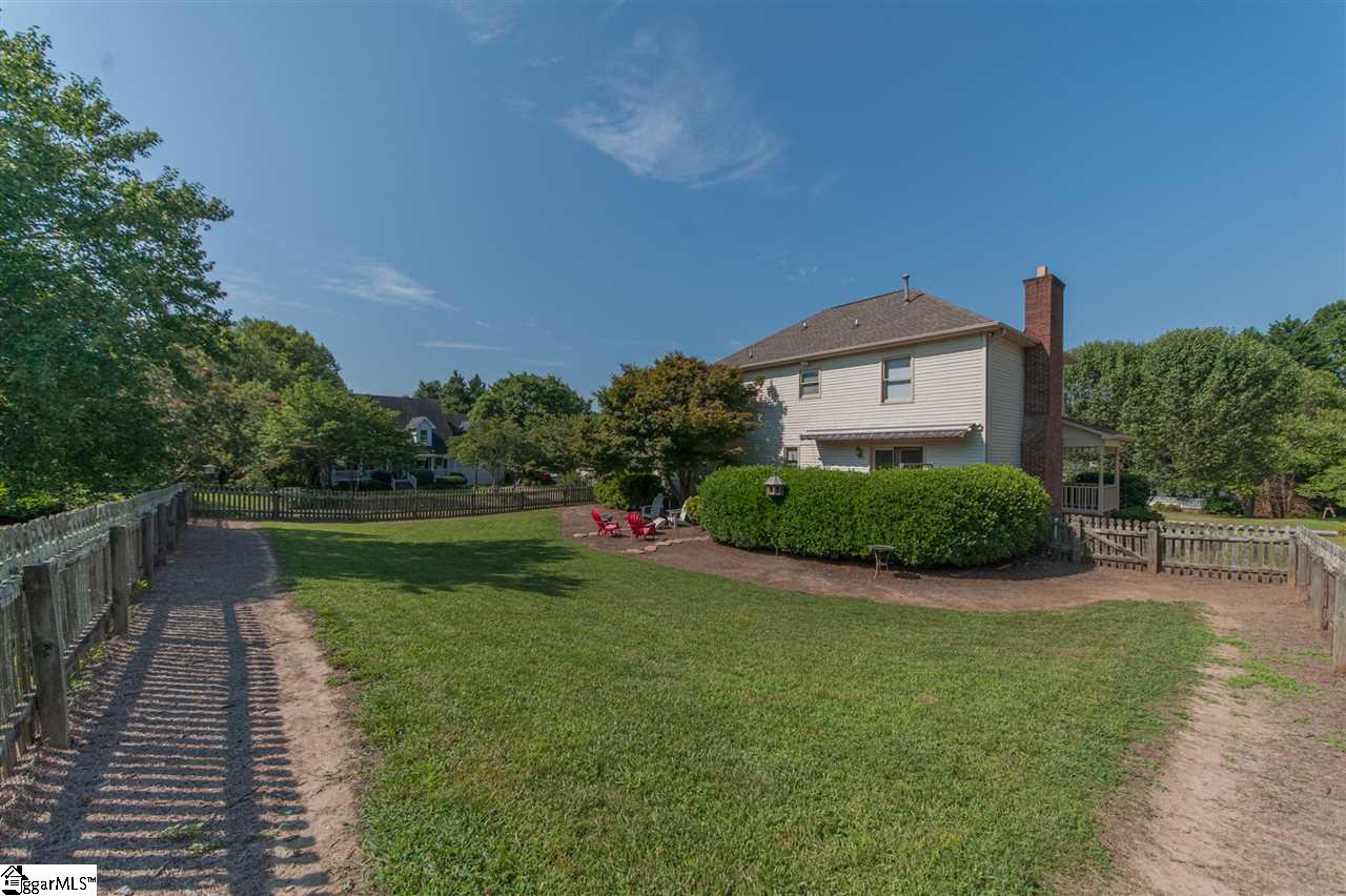 229 Cross Field Road Greenville, SC 29607 - Photo 32 of 36 Gallery Image 32